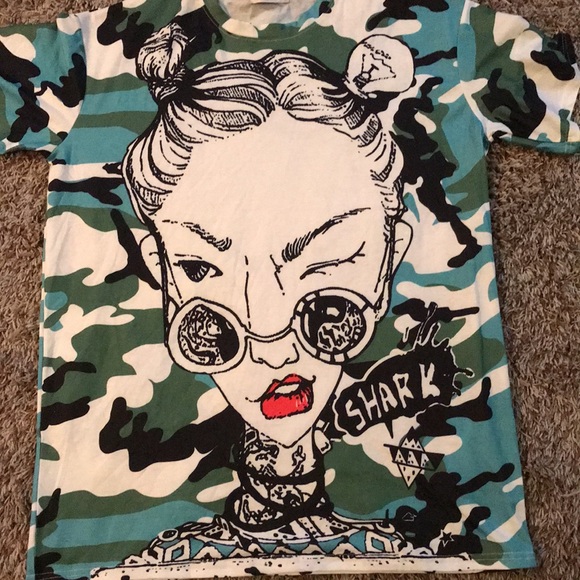 Paper Racine t-shirt - Picture 3 of 7